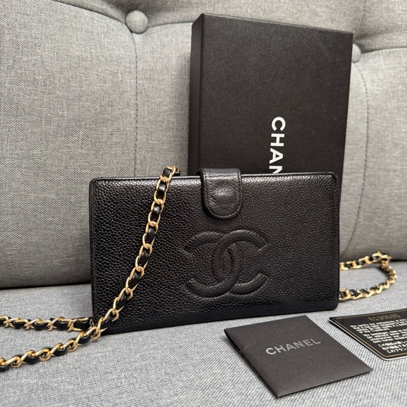 ❌SOLD❌✨Chanel Black Caviar Wallet w/ Box & Card + Free Chains✨ - Picture 14 of 17